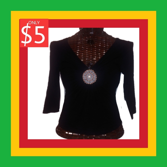 Yuka Tops - YUKA VINTAGE🇪🇹My Seasonal sale is :"Buy 1 Get 1 FREE EVERYTHING🇪🇹"